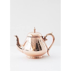 Tetera de Latón Hecha a Mano de Calidad Minimalista con Diseño Moderno para Servir Té y Bebidas Calientes en Casa u Oficina - Product Image 2