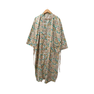 Kimono Artesanal de Algodón con Estampado Floral Gris |   Bata de dormir de manga larga con cuello en V para mujer |   Bata de Spa Larga de Algodón Puro, Diseño Exclusivo - Product Image 1