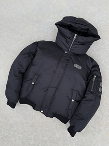 Chaqueta Acolchada con Capucha para Hombre, Negra, Cortavientos, con Relleno de Poliéster, Cierre de Cremallera, Abrigo Casual de Invierno, Corte Regular, Color Sólido - Product Image 6