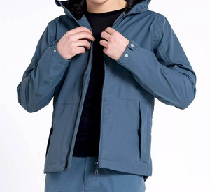 Ensemble de survêtement coupe-vent à capuche pour homme, en tissu polyester respirant et épais, idéal pour l'hiver et le fitness (vente en gros) - Product Image 4
