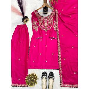 Beautiful Fancy Style <b>Indian</b> & Pakistani Party Wear <b>Top</b> Pant Dupatta - Product Image 2