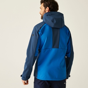 Veste Softshell Homme Personnalisée en Gros – Premium, Respirante, Légère, Imperméable, Coupe-Vent pour Randonnée et Loisirs - Product Image 2