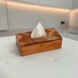 Cenicero de Escritorio Cuadrado Moderno de Madera Hecho a Mano con Acabado Natural para Uso Doméstico, Unicornio Artesanal - Product Image 3