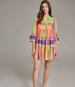 ชุดเดรสวันพีซลายดอกไม้สำหรับผู้หญิง คอวี ดีไซน์สวยเก๋ น้ำหนักเบา เหมาะกับอากาศร้อน ระบายอากาศได้ดี - Product Image 4