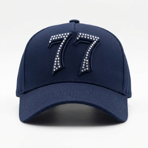 Casquette de baseball noire à 6 panneaux avec logo 77 en strass brodé sur le devant, ajustable, unisexe, style streetwear - Product Image 5