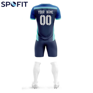 Uniforme de football de qualité supérieure, nouvelle arrivée, design tendance, 100% polyester, respirant, séchage rapide - Product Image 3