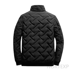 Veste d'hiver à capuche pour homme sur mesure ODM, style formel décontracté, en fibre de polyester épaisse, imperméable, réversible, vente en gros à l'international - Product Image 3