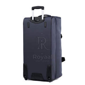 Sacs de voyage légers et imperméables, dernier design, nouvelle arrivée, fabriqués au Pakistan, en vente. - Product Image 3