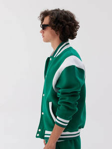 Veste pour homme avec broderie personnalisée OEM, veste varsity en laine brodée, veste de baseball pour homme - Product Image 3