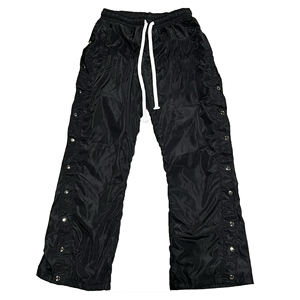 กางเกงขายาวผู้ชายแบบมีกระดุมข้างทรงบาน ผ้าไนลอนโพลีเอสเตอร์กันลม สไตล์ลำลอง  รับผลิตตามแบบ OEM พร้อมสกรีนโลโก้ - Product Image 1