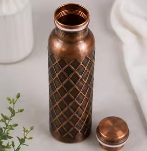 Best seller Copper Water <b>Bottle</b> Hammered Texture Portable Travel Drinkware with Lid Vintage Design Style - Product Image 4