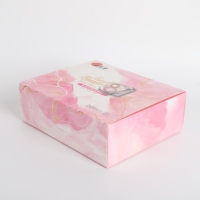 Boîtes rigides brillantes blanches en matériaux recyclés écologiques pour cosmétiques, parfums, crèmes, emballages pour soins du visage, doublure en éponge, carte dorée
