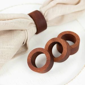 Ensemble d'anneaux de serviette en bois de qualité supérieure avec un design naturel fait à la main pour une décoration élégante de la table à manger - Product Image 1