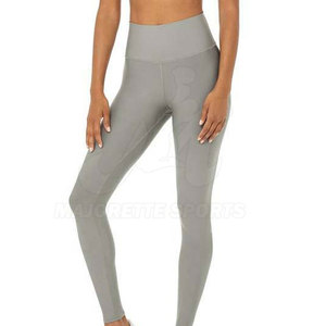 Ensemble de yoga pour femmes, dernière collection, tissu respirant, marque privée, confort optimal, en stock. - Product Image 5