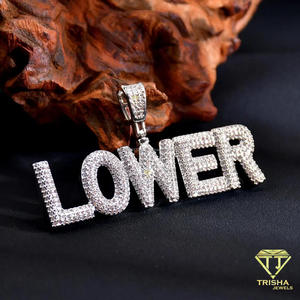 Collar Personalizado con Letra Minúscula y Diamante Moissanita, Colgante Brillante con Diseño de Palabra Audaz, Colgante de Lujo para Streetwear - Product Image 1