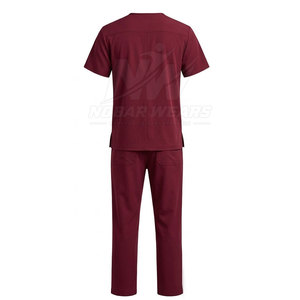 Conjunto de Uniforme Médico Cómodo para Hombre con Cuello en V, Tejido Transpirable y Apariencia Profesional - Product Image 2