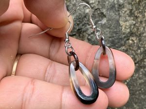 Boucles d'oreilles rustiques faites à la main en corne de buffle, forme naturelle, bijoux modernes, pendantes, pour femme, cadeau de Noël, mariage, décoration intérieure - Product Image 4
