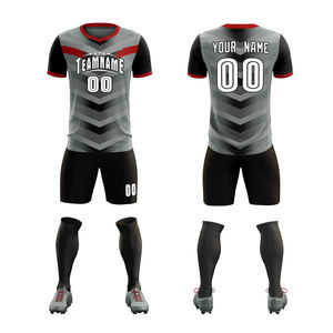 Ropa deportiva de fútbol para niños personalizable de alta calidad, camisetas y pantalones cortos de fútbol ligeros transpirables con impresión por sublimación - Product Image 5