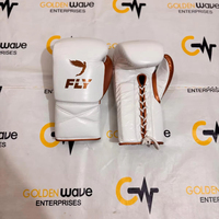 Ensemble de boxe professionnel en cuir véritable, avec gants de boxe à lacets respirants pour entraînement et sparring.