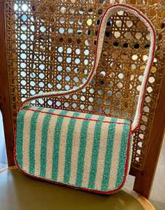 El bolso de hombro con cuentas estilo "Coastal chic" - Product Image 1