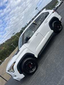 Toyota Sequoia TRD Pro Usada, Año 2025 - Product Image 3