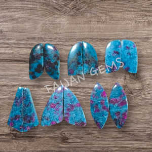 Piedra triturada de forma elegante de cianita rubí transparente de cristal Natural para Fengshui y colgante de joyería que hace piedras preciosas sueltas - Product Image 2