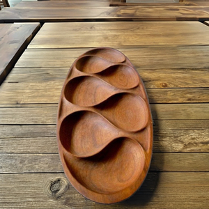 Platos y platos de madera para servir - Product Image 1