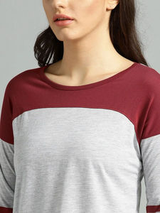 Camiseta de Manga Larga de Alta Calidad, Cómoda y Duradera para Mujer, Corte Ajustado, Casual, Lisa, Cuello Redondo - Product Image 6