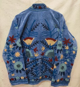 Women's Velvet Embroidered Floral <b>Mandarin</b> <b>Collar</b> <b>Jacket</b> Full Sleeve Autumn Hand Embroidery Design Coat - Product Image 3