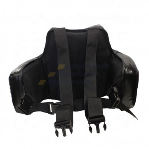 Protector de pecho de cuero de buena calidad para hombre, recién llegado, mejor precio, mejor calidad, protector de pecho a bajo precio para hombre - Product Image 5