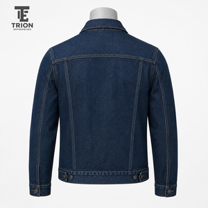 Veste en jean courte pour femme, tissu en jean doux en coton, coupe courte élégante, design moderne, parfaite pour les tenues décontractées et le streetwear - Product Image 3