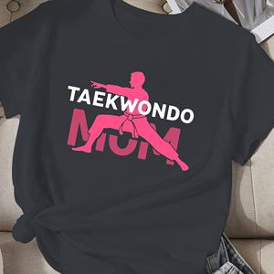 Camiseta de mujer TAEKWONDO MOM con silueta - Product Image 2