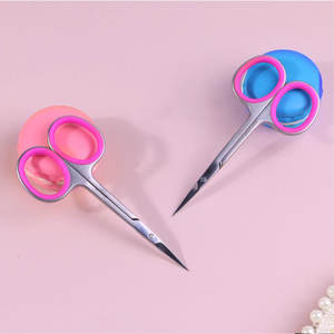 Tijeras para Cutículas Curvas de Estilo Ruso Extra Afiladas, Herramienta Profesional de Manicura con Logotipo Personalizado y Marca Privada - Product Image 6