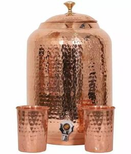 Dispensador de Agua de Cobre Hecho a Mano con Acabado Atractivo para Decoración del Hogar y Almacenamiento de Agua - Product Image 6