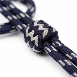 Cordón Personalizado con Diseño del Uniforme del Padre en Blanco y Negro, Cordón Promocional de Alta Calidad en Material Viscosa - Product Image 3