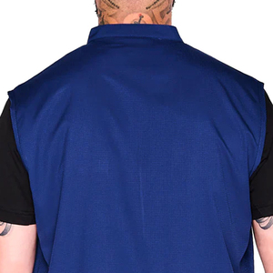 Cape de coiffeur antistatique en polyester, taille et logo personnalisés, couleur personnalisée et acceptation de designs sur mesure - Product Image 3