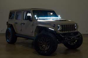 Listo para Enviar: Jeep Wrangler Unlimited Rubicon 392 4x4 AWD 2025, Equipamiento Completo, Título Limpio, Vehículo Usado - Product Image 6