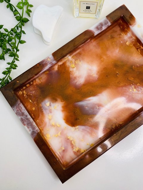 Premium resin tray colorful elegant handcrafted pattern perfect for serving snacks fruit desserts or home decoration