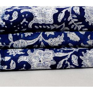 Tissu en coton 100 % écologique léger, imprimé à la main au bloc de Jaipur Sanganeri, fabriqué en Inde, matière première en gros - Product Image 1