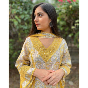 Conjunto de ropa de fiesta para mujer de diseñador Plazzo Dupatta para un aspecto elegante - Product Image 5