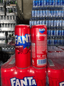 เครื่องดื่มอัดลม Fanta strawberry ขนาด320มล. กระป๋อง X 24ส่งออกเครื่องดื่มอัดลมสดชื่นจากเวียดนาม - Product Image 2