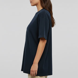 Nueva Camiseta de Manga Corta para Mujer, Cuello Redondo, Color Azul Marino, Corte Holgado, Informal, Color Sólido, Logotipo Estampado, 100% Algodón Jersey - Product Image 3