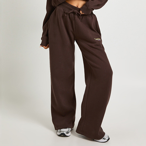 Survêtement personnalisé pour femme avec fermeture éclair, DTF OEM, ensemble décontracté deux pièces en polyester et coton, veste et pantalon, vêtements streetwear - Product Image 6