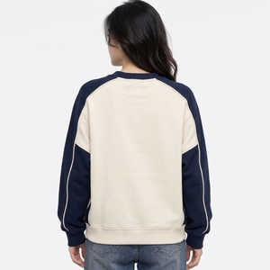 Sweat-shirt élégant pour femme, coupe décontractée, texture douce, coutures résistantes et bords côtelés, idéal pour les sorties décontractées en plein air. - Product Image 2