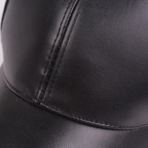 Gorras de Moda de Color Sólido para Otoño e Invierno, Gorra de Cuero con Visera Plana, Gorras de Béisbol de Cuero PU - Product Image 4