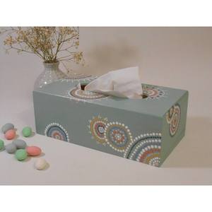 Servilletero de Madera de Estilo Rústico, Duradero y Ecológico, Caja para Servilletas de Madera Natural de 13 Pulgadas - Product Image 1