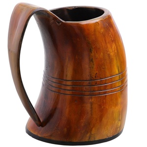 Mug en corne de buffle style rustique, personnalisable avec logo, idéal pour cadeaux ou souvenirs, pour bière, ale ou café, vente en gros - Product Image 1