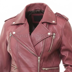 Manteau en cuir pour femme, structure raffinée offrant une silhouette élégante, complément parfait pour un look chic. Veste en cuir. - Product Image 3