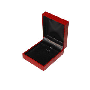 Boîte de rangement pour bijoux en forme de rectangle à motif crocodile avec profil fin et intérieur en papier velours 66x46x24mm - Product Image 1