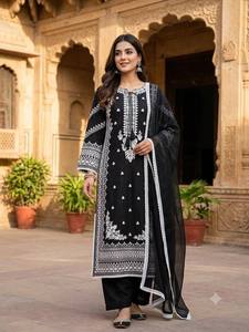 Conjunto de Salwar Kameez Negro Bordado, Ropa Étnica Pakistaní e India para Mujer con Dupatta, Traje para Bodas y Fiestas - Product Image 1